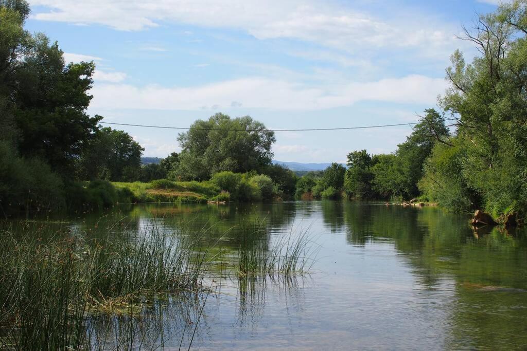 Carobna Suma *** Villa Karlovac Luaran gambar